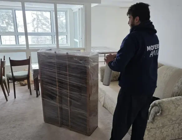 City Moves team providing a better moving experience